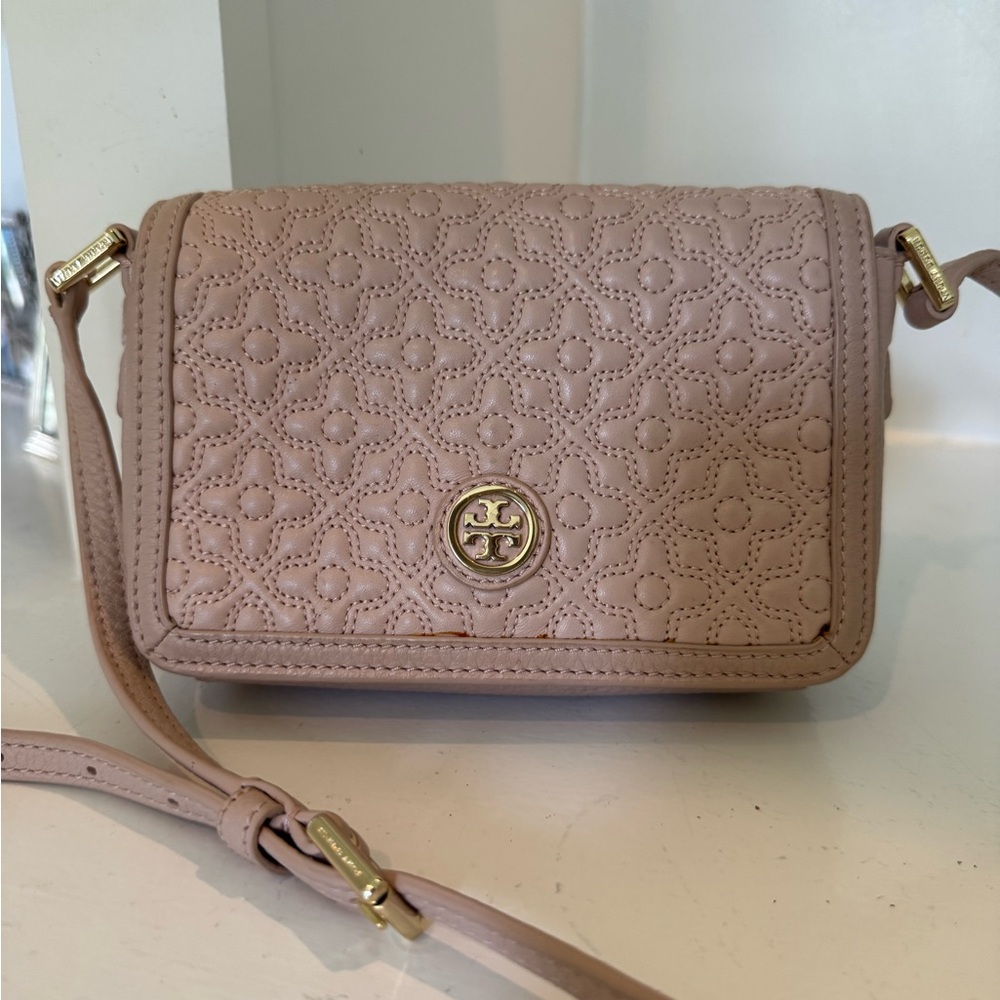 Tory Burch Blush Quilted Crossbody Bag